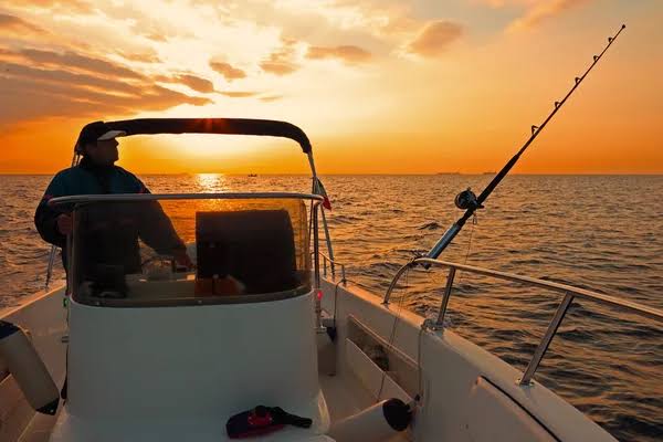 Pesca al atardecer en Málaga